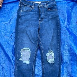 Levi’s jeans